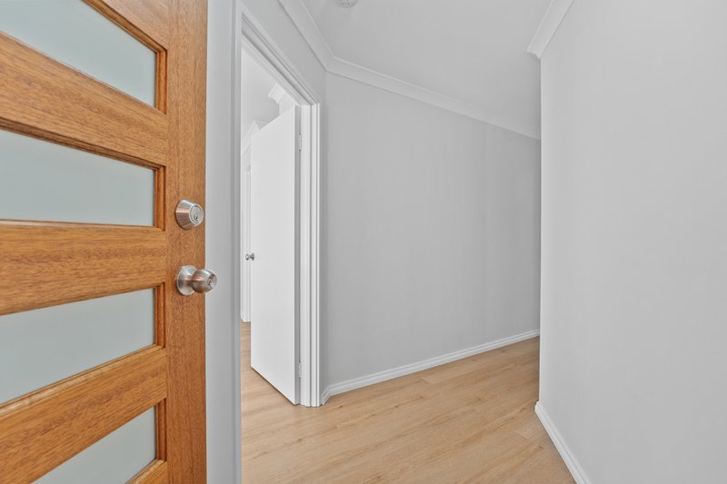 Photo - 133 Bayside Blvd , Port Kennedy WA 6172 - Image 6