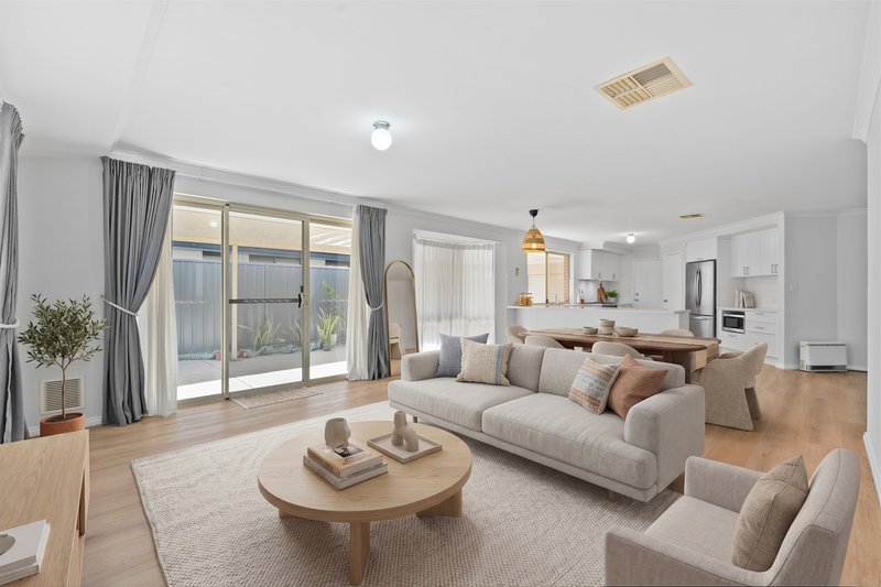 Photo - 133 Bayside Blvd , Port Kennedy WA 6172 - Image 13