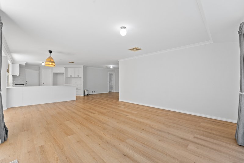 Photo - 133 Bayside Blvd , Port Kennedy WA 6172 - Image 20