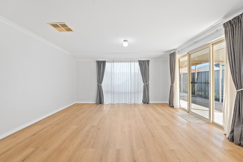 Photo - 133 Bayside Blvd , Port Kennedy WA 6172 - Image 22