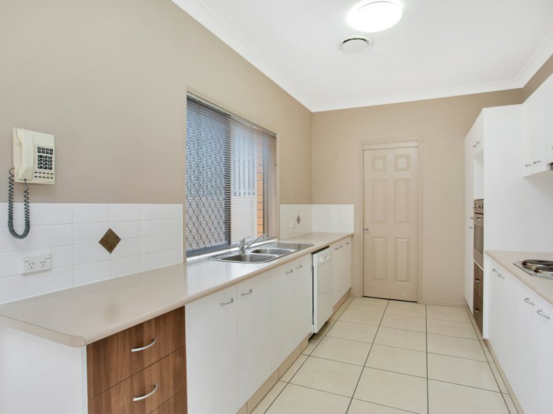 Photo - 1/33 Bayswater Ave , Varsity Lakes QLD 4227 - Image 4