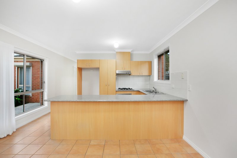 Photo - 1/33 Byfield Street, Reservoir VIC 3073 - Image 3