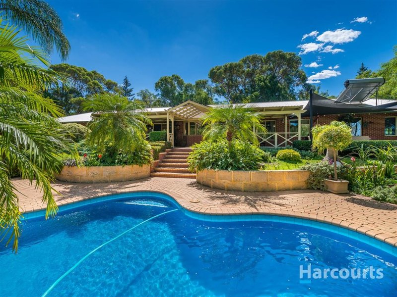 133 Casuarina Way, Wanneroo WA 6065