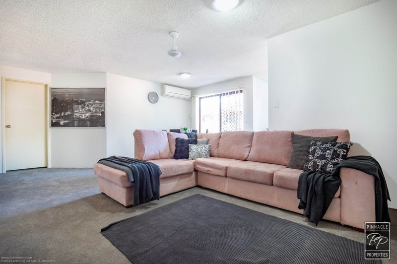 Photo - 1/33 Central Avenue, Indooroopilly QLD 4068 - Image 19