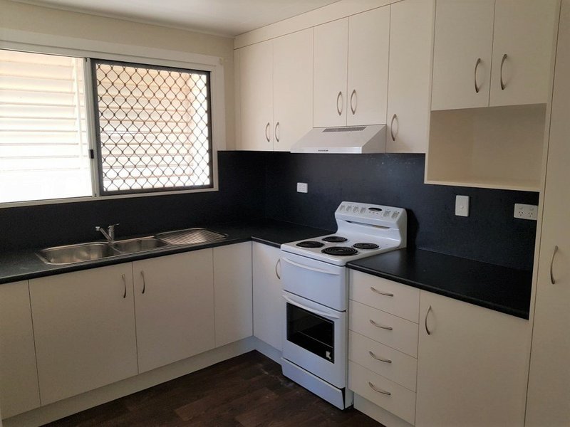 Photo - 133 Cooper Street, Cloncurry QLD 4824 - Image 2