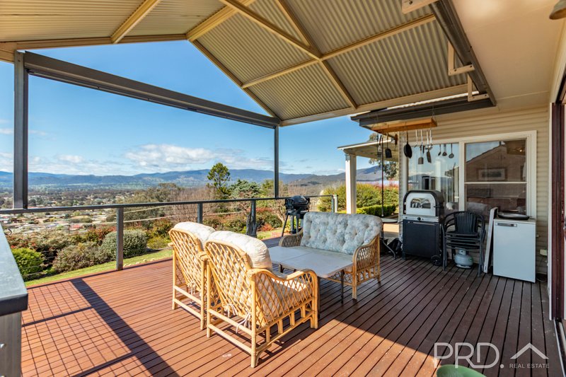 Photo - 133 Dalhunty Street, Tumut NSW 2720 - Image 4