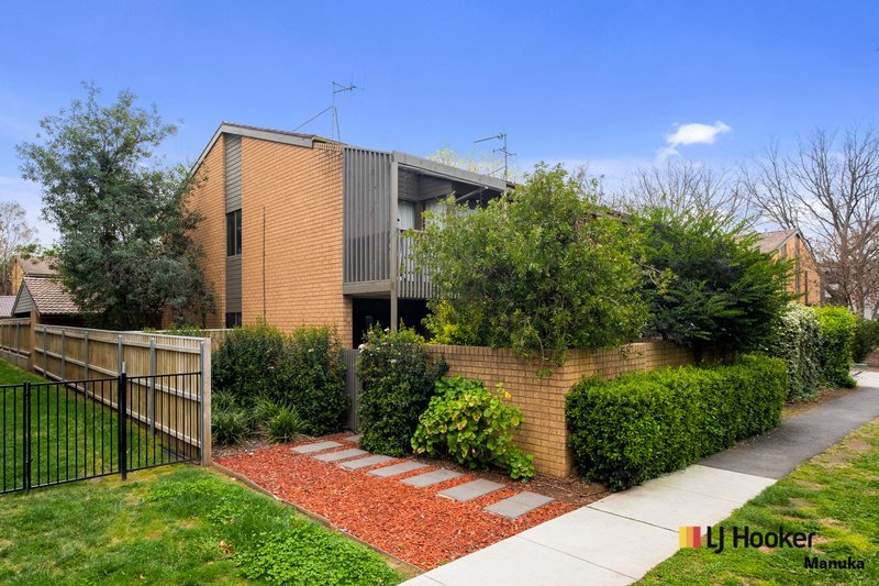 Photo - 1/33 Dawes Street, Kingston ACT 2604 - Image 2