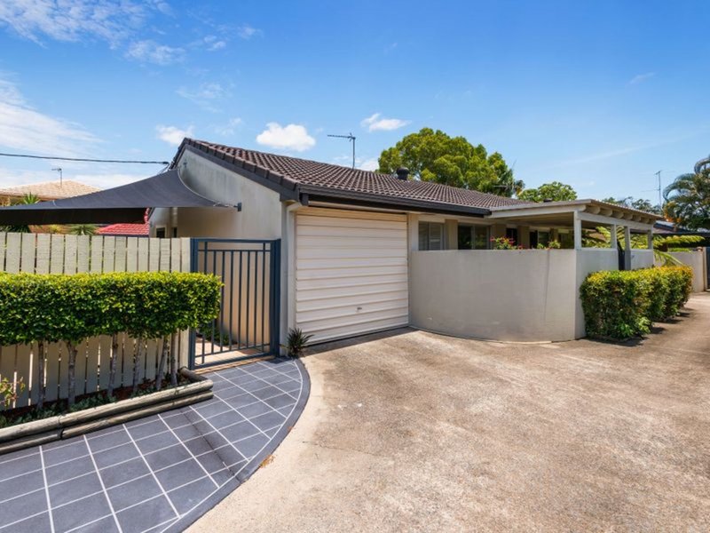 Photo - 1/33 Donald Avenue, Paradise Point QLD 4216 - Image 12