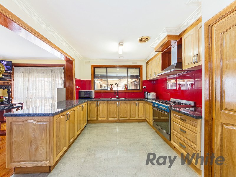 Photo - 133 Hall Street, Sunshine West VIC 3020 - Image 4