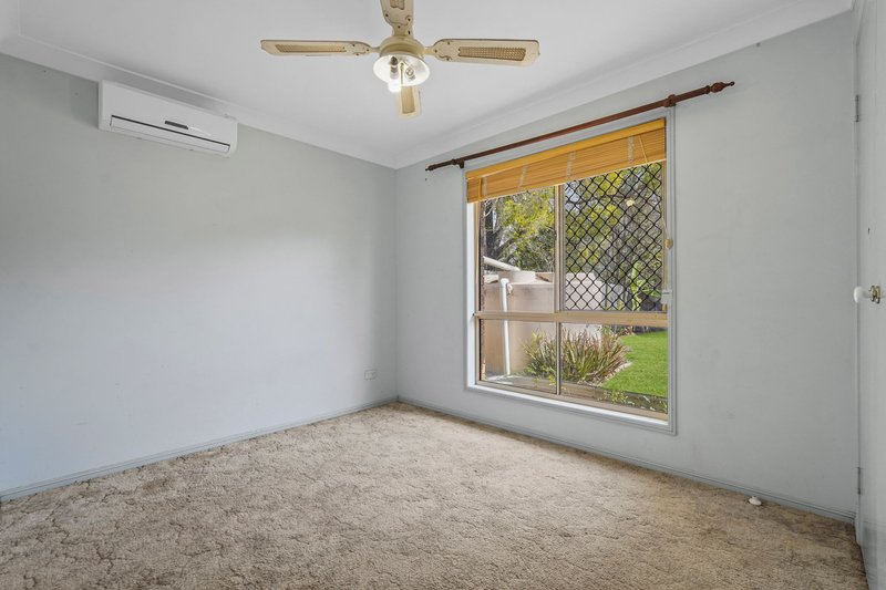 Photo - 133 Henty Drive, Redbank Plains QLD 4301 - Image 13