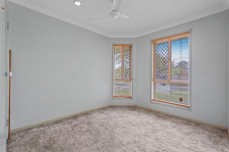 Photo - 133 Henty Drive, Redbank Plains QLD 4301 - Image 16