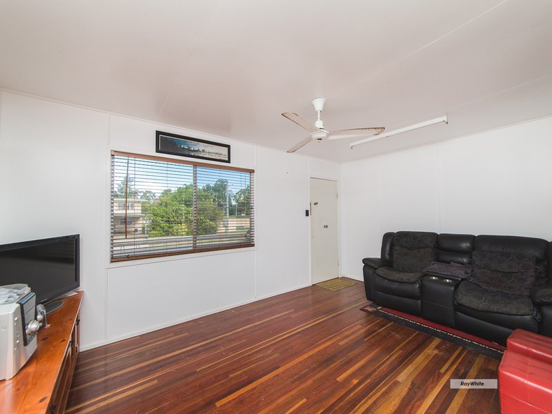 Photo - 133 Hyde Street, Frenchville QLD 4701 - Image 5