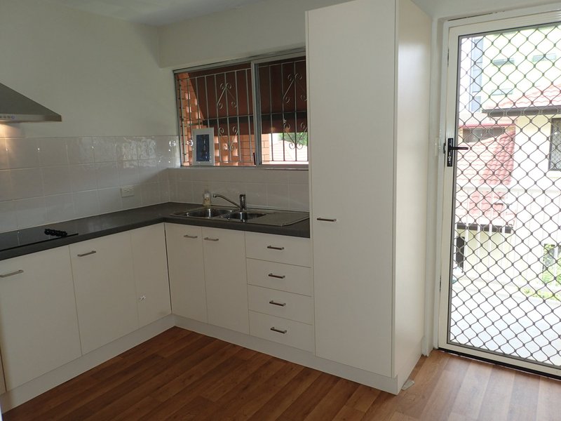 Photo - 1/33 Lowerson Street, Lutwyche QLD 4030 - Image 4