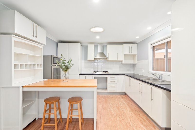 Photo - 133 Meadows Road, Mount Pritchard NSW 2170 - Image 3