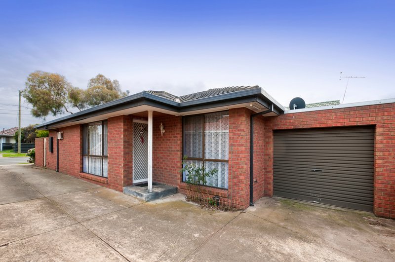 Photo - 1/33 Merton Street, Altona Meadows VIC 3028 - Image 1