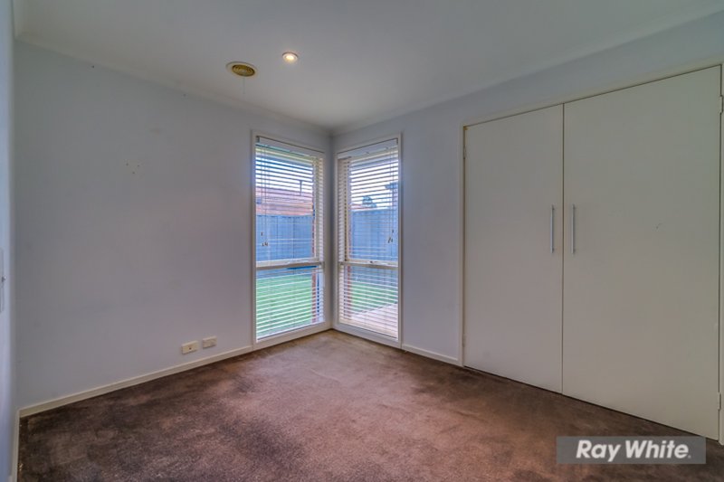 Photo - 133 Mossfiel Drive, Hoppers Crossing VIC 3029 - Image 8