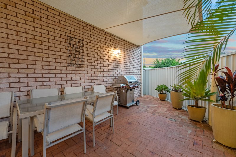 Photo - 1/33 Nankeen Avenue, Paradise Point QLD 4216 - Image 13