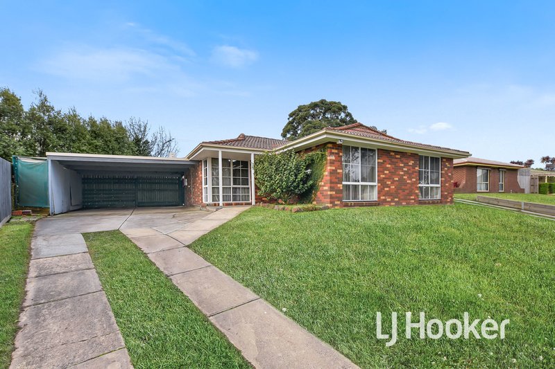 133 Oaktree Drive, Hampton Park VIC 3976