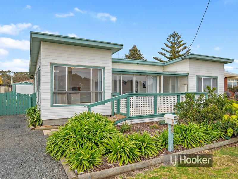 Photo - 133 Old Bass Highway, Wynyard TAS 7325 - Image 12