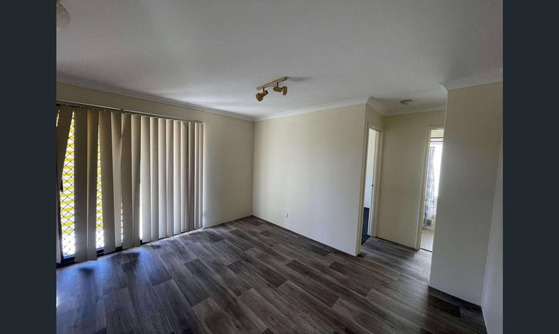 Photo - 133 Parmelia Avenue, Parmelia WA 6167 - Image 3