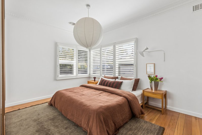 Photo - 133 Rathcown Road, Reservoir VIC 3073 - Image 12