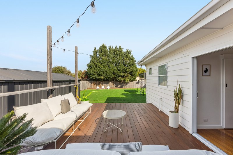 Photo - 133 Rathcown Road, Reservoir VIC 3073 - Image 15