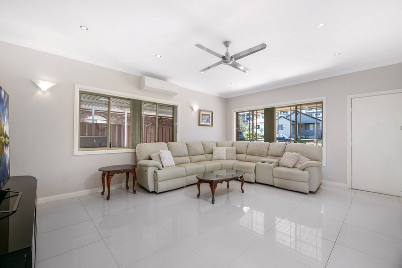 Photo - 133 Rawson Road, Greenacre NSW 2190 - Image 5