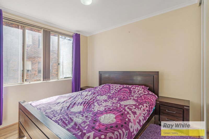 Photo - 13/3 Riverpark Drive, Liverpool NSW 2170 - Image 6