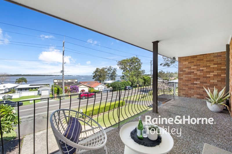 Photo - 133 Scenic Drive, Budgewoi NSW 2262 - Image 3