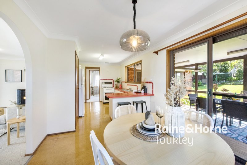 Photo - 133 Scenic Drive, Budgewoi NSW 2262 - Image 9