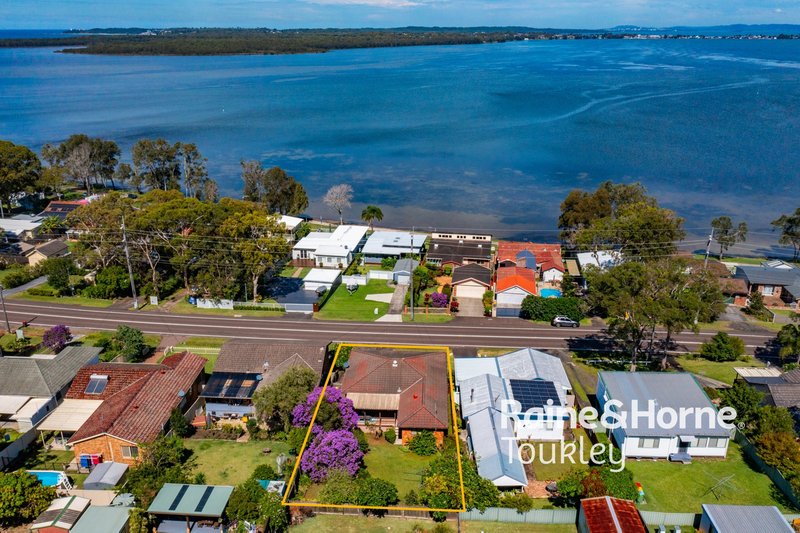 Photo - 133 Scenic Drive, Budgewoi NSW 2262 - Image 22