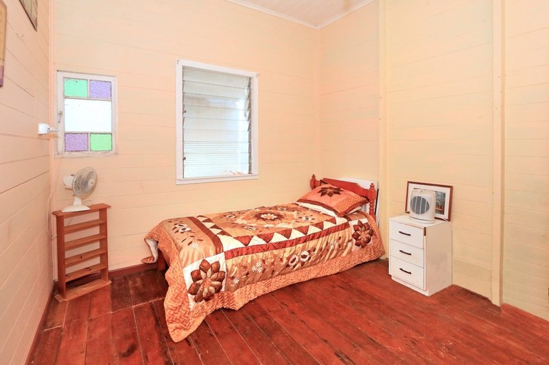 Photo - 133 Stanley Street, Allenstown QLD 4700 - Image 8