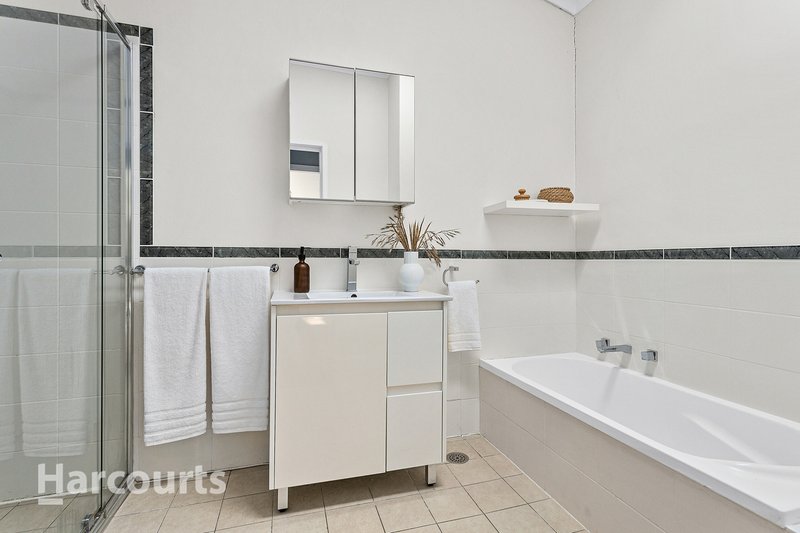 Photo - 1/33 Tarrant Avenue, Kiama Downs NSW 2533 - Image 8