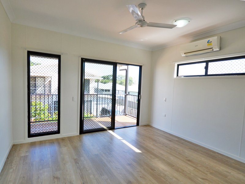 Photo - 13/3 Tom Morrison , Rocky Point QLD 4874 - Image 6