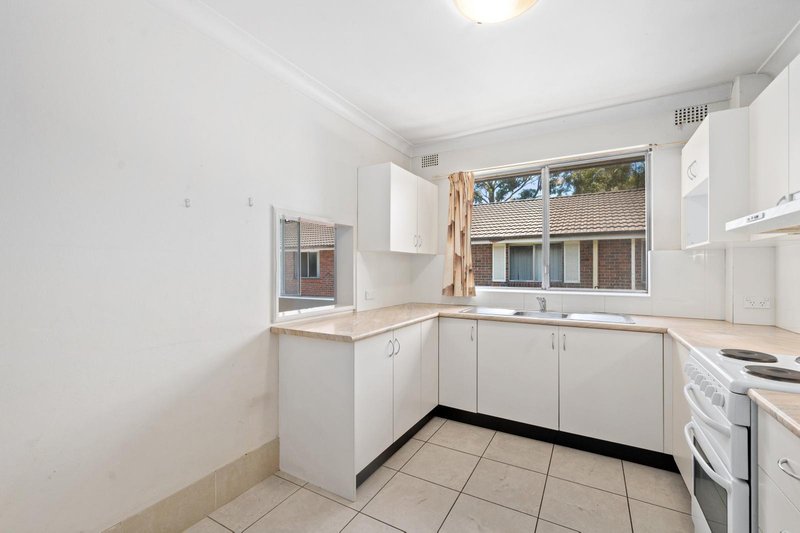 Photo - 1/33 Victoria Road, Parramatta NSW 2150 - Image 2