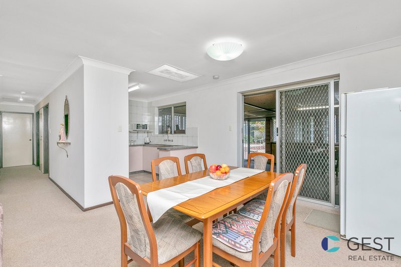 Photo - 133 Waddington Crescent, Koondoola WA 6064 - Image 3