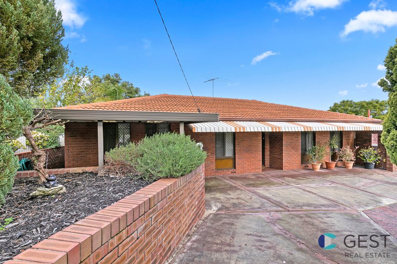 Photo - 133 Waddington Crescent, Koondoola WA 6064 - Image 18