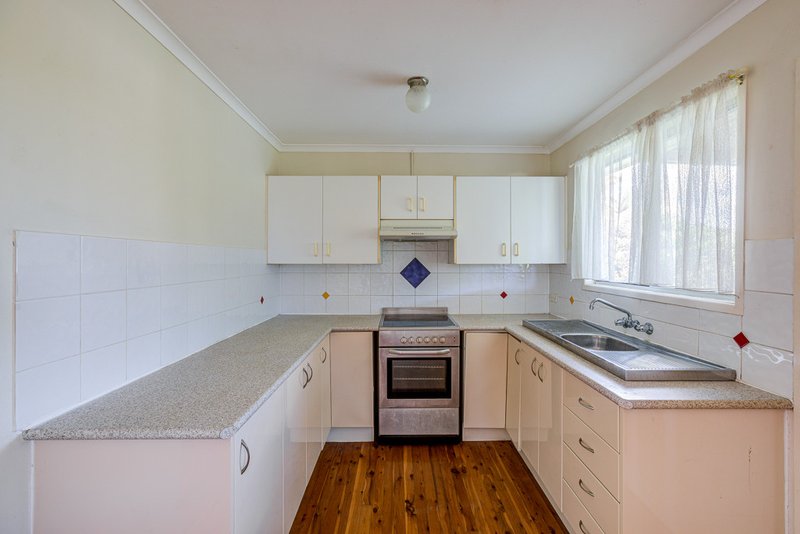 Photo - 133 Waratah Drive, Crestmead QLD 4132 - Image 4