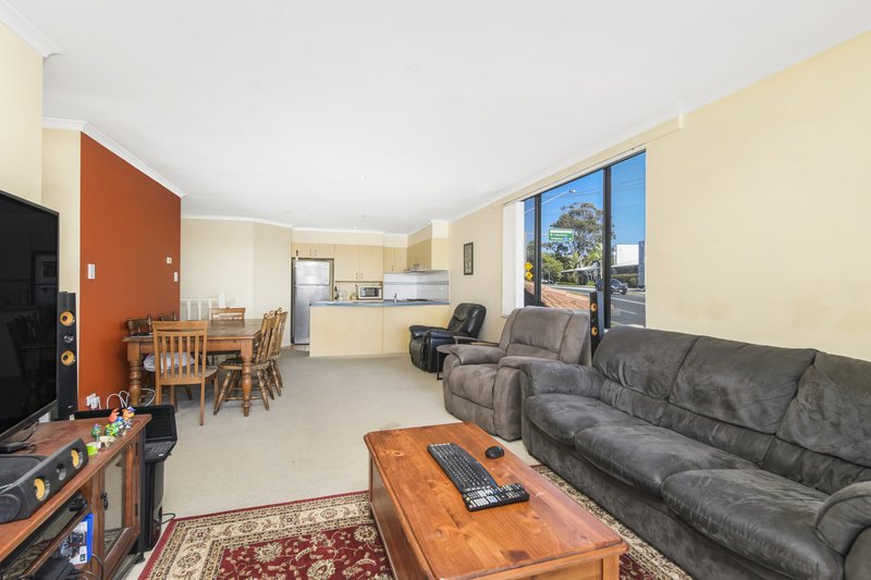 Photo - 1/33 Waugh Street, Port Macquarie NSW 2444 - Image 8