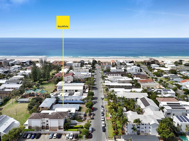 Photo - 1/33 William Street, Mermaid Beach QLD 4218 - Image