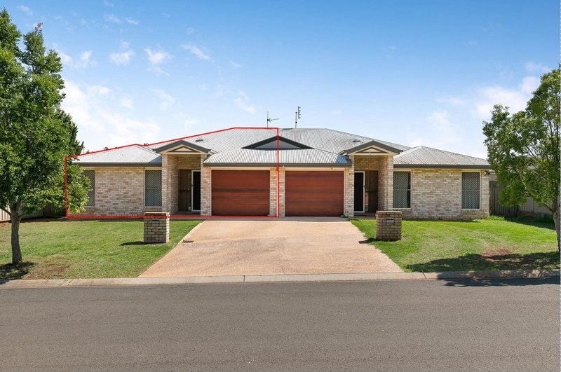 Photo - 1/33 Willowburn Drive, Rockville QLD 4350 - Image 2