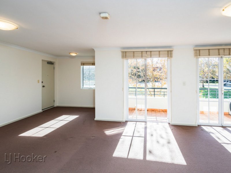 Photo - 13/32 Eastbrook Terrace, East Perth WA 6004 - Image 9