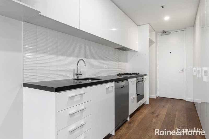 Photo - 133/2 Gillies Street, Essendon North VIC 3041 - Image 3