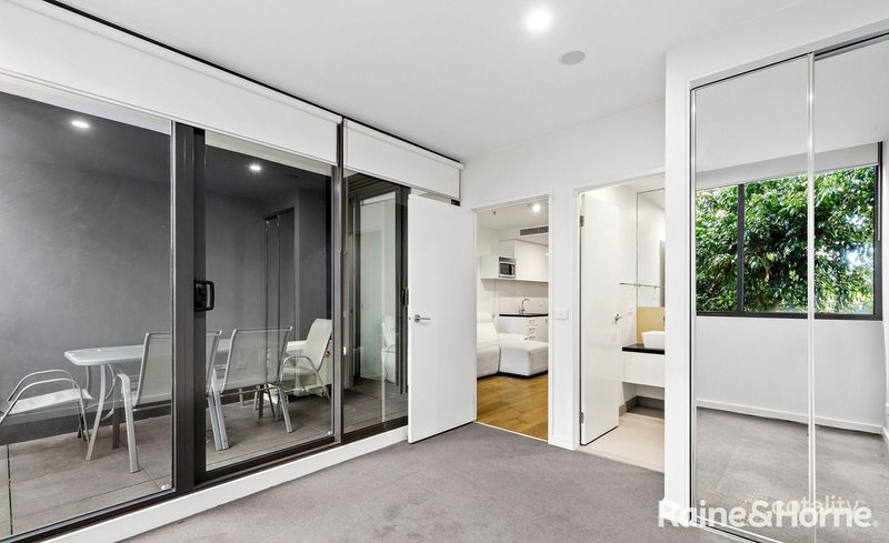 Photo - 133/2 Gillies Street, Essendon North VIC 3041 - Image 4