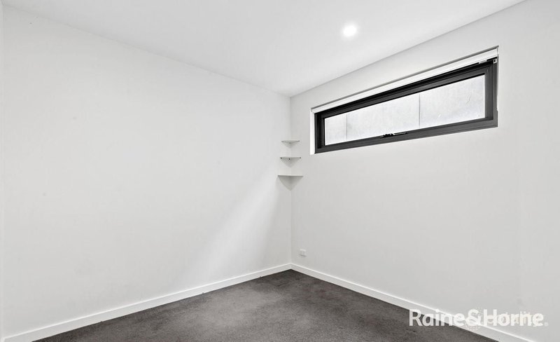 Photo - 133/2 Gillies Street, Essendon North VIC 3041 - Image 5