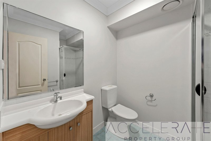 Photo - 13/327 Boundary Street, Spring Hill QLD 4000 - Image 11