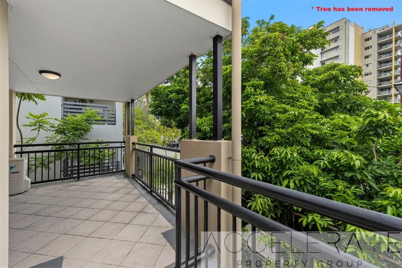 Photo - 13/327 Boundary Street, Spring Hill QLD 4000 - Image 12