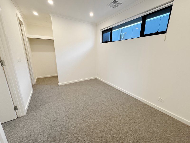 Photo - 13/33-45 Stafford Street, Adelaide SA 5000 - Image 3