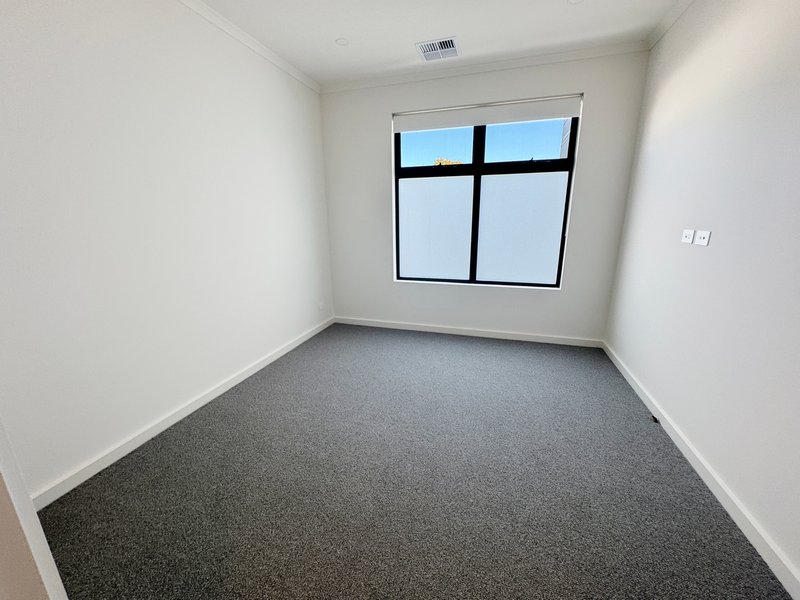 Photo - 13/33-45 Stafford Street, Adelaide SA 5000 - Image 7