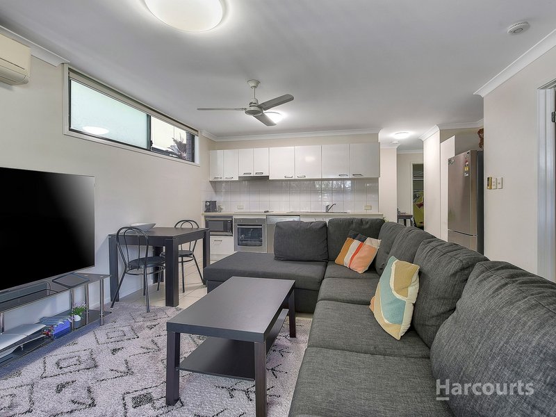 Photo - 13/35 Lavender Place, Fitzgibbon QLD 4018 - Image 2